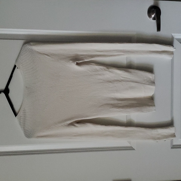 EXPRESS | White Sweater with Embellishments on Sleeve - Picture 2 of 4
